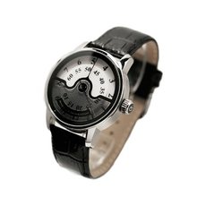 Angular Momentum Classic No. 1 Unique Piece Swiss