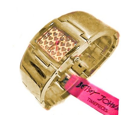 BETSEY JOHNSON BJ00042-02 Gold Tone Hearts Bangle Stainless Steel Bracelet