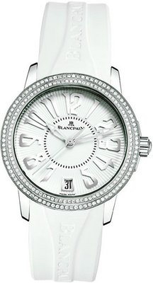 Blancpain  Collection 3300-4527-64-B