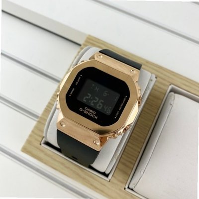 Casio g-shock GM-S5600