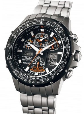 Citizen Funkuhren Super Skyhawk A-T Radio controlled chronograph