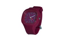 Clocker es Classic Maroon Quartz