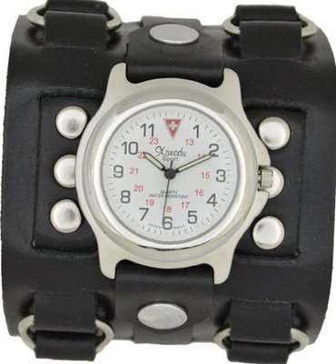 Tri Clasp Cuff Black Leather