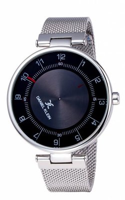 Daniel Klein DK11918-1