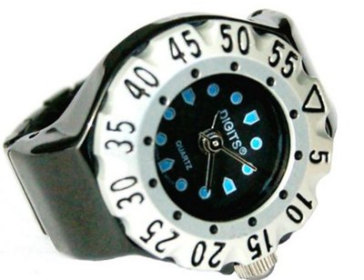 Lunar Diver Ring in Chrome with Silver Bezel