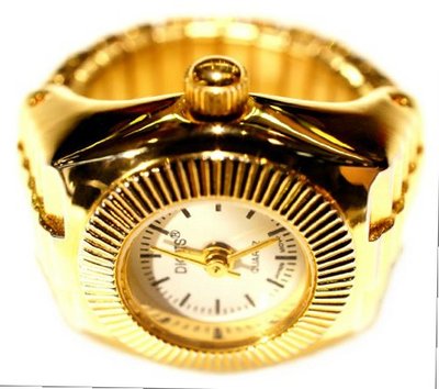 Stellar Sphere in Gold Ring