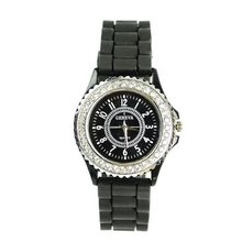 Eeleva Ladies fashion diamond silicone Black