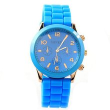 Eeleva New Fashion Silicone Bowl Smooth Surface Light Blue