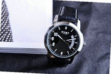 Ufingo-Modern FashionBusiness Calendar Quartz For /Ladies/Girls-Black Leather Strap Black Dial