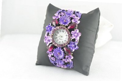 Brand New in Box Ladies Purple Bangle Lastest Style