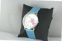 New in Box Hello Kitty Dial Crystal Case Blue Leather Ladies Girls