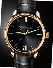 H. Moser & Cie Monard Date