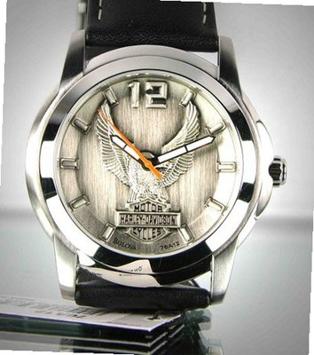 Harley-Davidson® Bulova® . Raise pewter dial. 76A12