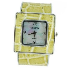 Square Cuff w/ Croco Texture Design - Olive