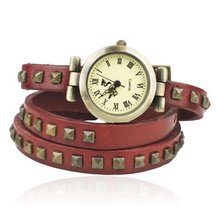 iB-iP Three Circles Square Rivet Unisex-Adult Dress Wrist