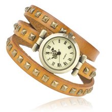 iB-iP Three Circles Square Rivet Unisex-Adult Dress Wrist