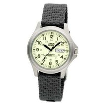 Lorus Gents Analogue Lumibrite Day-Date Grey Nylon Strap RXF41AX7