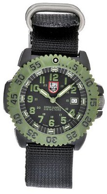 Luminox 3041 Quartz Black Dial Carbon Reinforced Polycarbonate