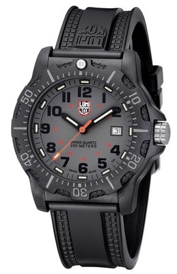 Luminox LAND 8802