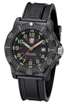 Luminox LAND 8817