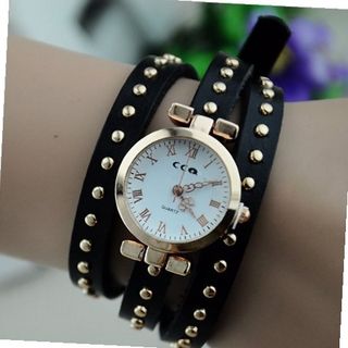 MagicPiece Handmade Vintage Style Leather For  Triple Wraps Leather Round Shape with Round Rivet in 3 Colors: Black