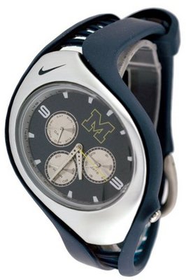 Nike Triax Swift 3i Analog NCAA University of Michigan Team - Navy/Navy - WD0034-401