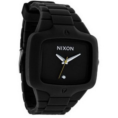 Nixon es Rubber Player