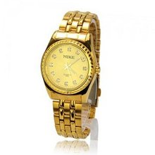 Fashionable Luxurious Precision Waterproof Copper Alloys Quartz Movement Wrist with Rhinestone Dial