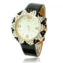 Stylish Fashionable Graceful PU Leather Band Round Dial Quartz Movement Wrist with Rhinestone-Black