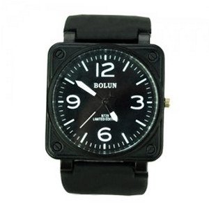 uNumaro Stylish Silicone band Quartz Movement Wrist - Black 