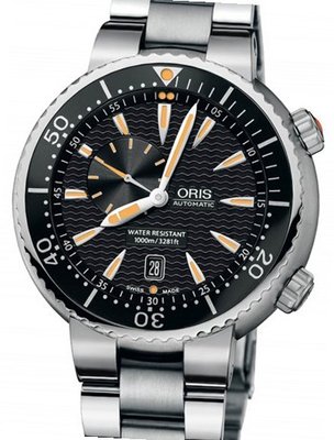Oris Divers Oris Aquis Small Second Date