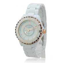 CURREN Round Dial Metal Band Japan Movt with Water Resistance and Stainless Steel Back-Golden - JUST ARRIVE!!!