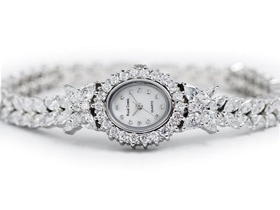 Royal Crown Ladies Jewelary 2527B silver Silver Dial Stainless Steel