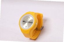 RUBR II YELLOW/WHITE Unisex Oversized Silicone Japanese Quartz