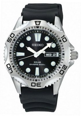Seiko Solar SNE107P2