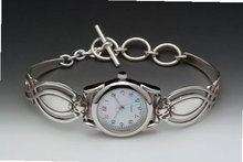 Silver Spoon Oval Mother of Pearl Hellensburgh