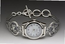 Silver Spoon Silver Ladies Round Mother of Pearl Unique Verona