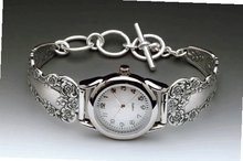 Silver Spoon Silver MOP Round Unique Lady Helen