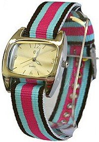 UrbanPUNK Classic in Black/Blue/Pink