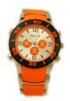 Orange Diver Look Fashion
