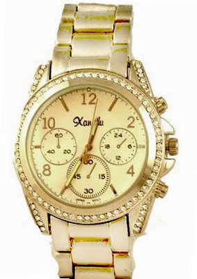 Stylish Silver Tone Round Ladies Analog Bracelet Japan Movement