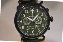 New XO Retro B-17 Flying Fortress WWII 1943 Military DNA Chronograph