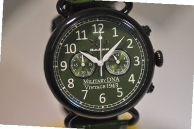 New XO Retro B-17 Flying Fortress WWII 1943 Military DNA Chronograph