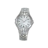 YEMA by Seiko of France Silver-Tone Casual/Sport Quartz with Silver Dial. Model: YM915