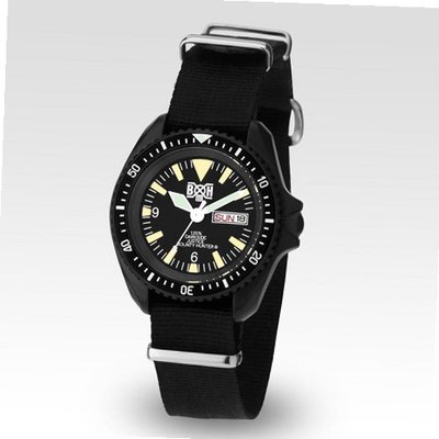 Zerone Crossover Bounty Hunter "BxH 03" IP Black Rotating Bezel Analogue